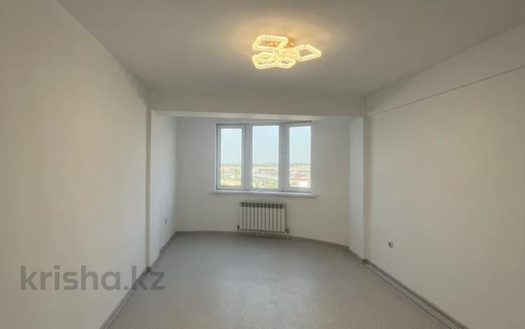 2-комнатная квартира · 55 м² · 9/9 этаж, Тәуелсіздік 10 жылдығы 36/1 за 180 000 ₸ в  — фото 2