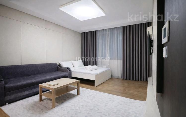 2-бөлмелі пәтер · 70 м² · 19/28 қабат, Кошкарбаева 10/1 — Тауельсиздик, бағасы: 35 000 ₸ в Астане, Алматы р-н — фото 25