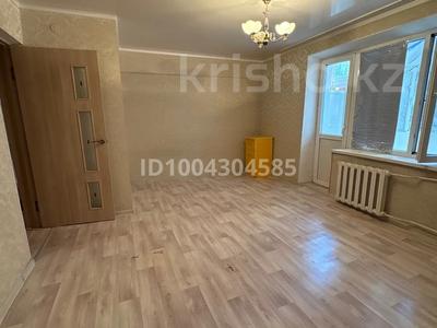 1-комнатная квартира · 33 м² · 1/5 этаж, Самал 14 а за 85 000 〒 в Талдыкоргане, мкр Самал