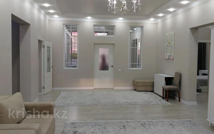 Отдельный дом · 4 комнаты · 135 м² · 11 сот., Калиева 4 за 63 млн 〒 в Талдыкоргане — фото 2