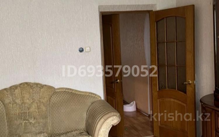 3-бөлмелі пәтер · 70 м² · 3/9 қабат, 5 мкр, бағасы: 30 млн ₸ в Аксае — фото 2