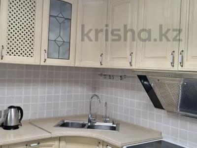 3-бөлмелі пәтер · 90 м² · 7/12 қабат, Самал 2 70, бағасы: 650 000 ₸ в Алматы, Медеуский р-н