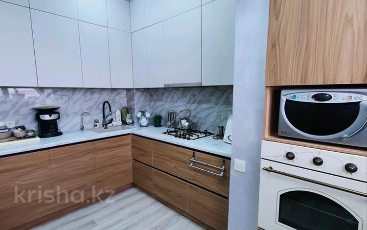 3-бөлмелі пәтер, 73 м², Тастак 2 20 — Тлендиева - Дуйсенова, бағасы: 38.8 млн 〒 в Алматы, Алмалинский р-н — фото 6