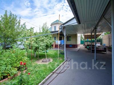 Отдельный дом · 6 комнат · 270 м² · 8 сот., мкр Акбулак, Рустемова 26 за 95 млн ₸ в Алматы, Алатауский р-н