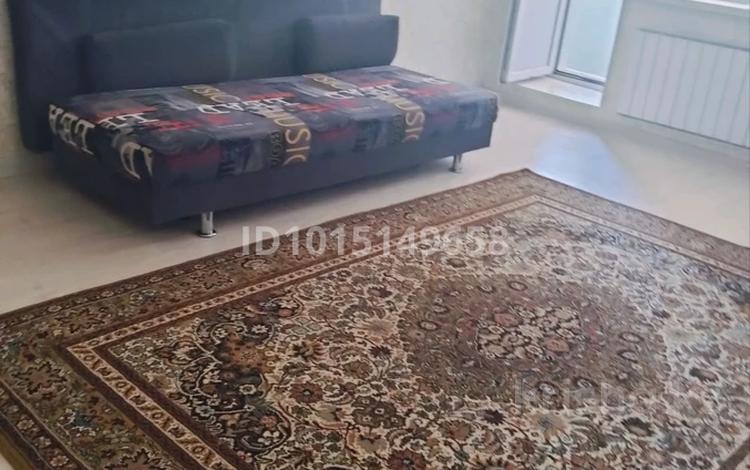 1-бөлмелі пәтер · 63 м² · 5/9 қабат, 12 ш/а. 16, бағасы: 10 000 ₸ в Актобе, мкр 12 — фото 2