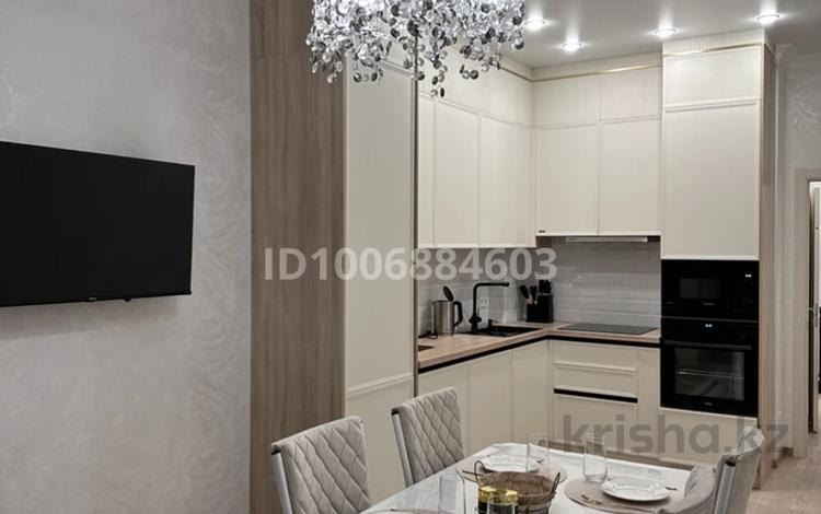 2-бөлмелі пәтер · 80 м² · 2/8 қабат, Сатыбалды Дауымова 71а, бағасы: 500 000 ₸ в Уральске — фото 6