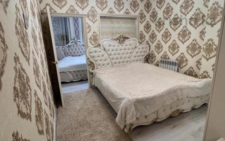 3-комнатная квартира · 96.2 м² · 4/10 этаж, мкр Аксай-4 за 63 млн ₸ в Алматы, Ауэзовский р-н — фото 2