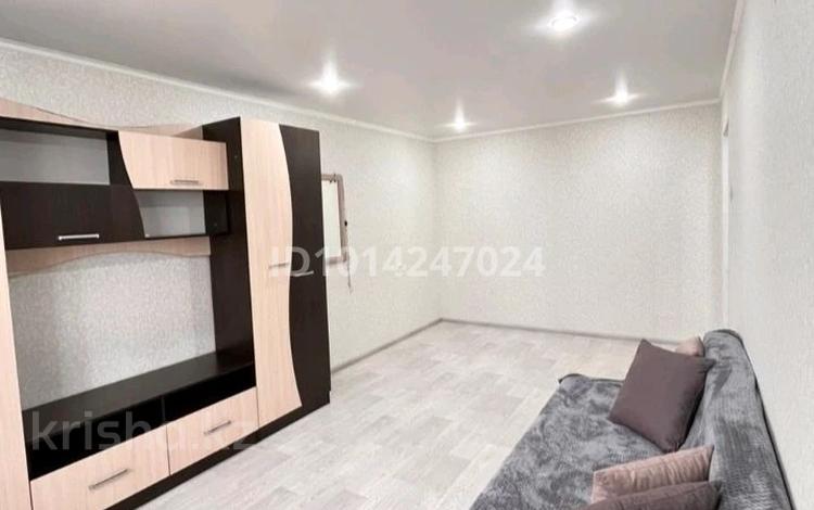 1-комнатная квартира · 32 м² · 4/5 этаж, мкр Айгуль, Чайкиной 18 за 10.5 млн ₸ в Уральске — фото 2