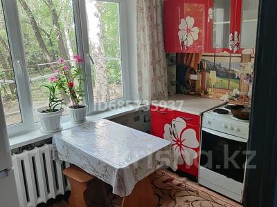 2-бөлмелі пәтер, 52 м², 1/5 қабат, 30-Гвардейская 28, бағасы: 15 млн 〒 в Усть-Каменогорске