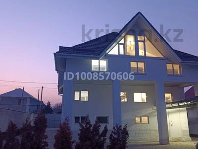 Отдельный дом · 12 комнат · 340 м² · 8 сот., мкр Акжар, Мырзалиева 145 — Жандосова за 1 млн ₸ в Алматы, Наурызбайский р-н