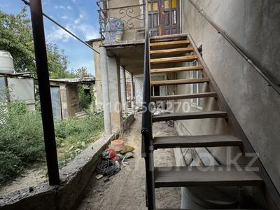Отдельный дом · 6 комнат · 90 м² · 2 сот., Гани Иляева 273а — 30 школа за 22 млн ₸ в Шымкенте, Енбекшинский р-н