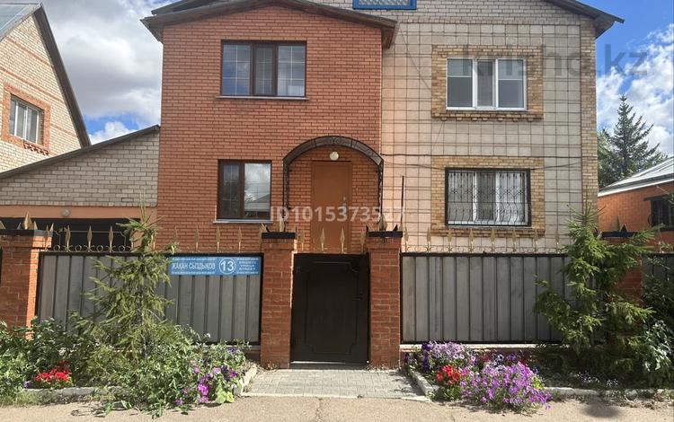 Отдельный дом · 6 комнат · 222.4 м² · 10 сот., Сыздыкова 13 за 61 млн ₸ в Кокшетау — фото 2