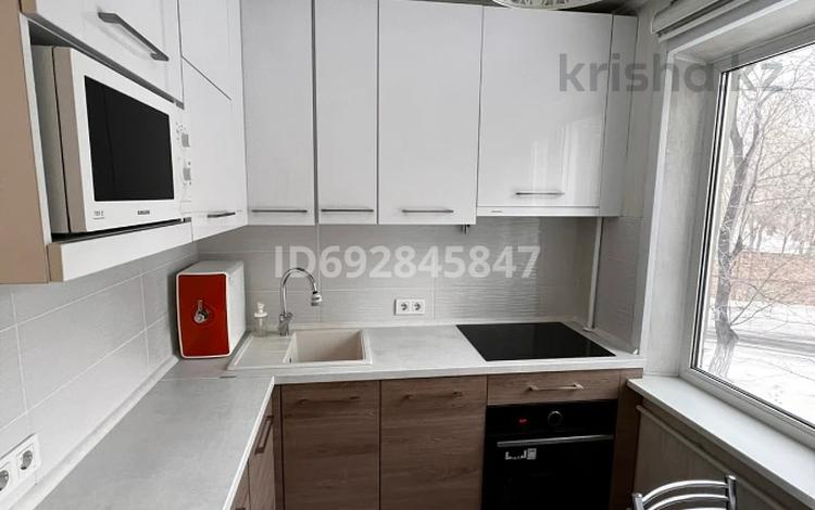 2-комнатная квартира, 46 м², 2/5 этаж помесячно, мкр Новый Город, Ержанова 29 за 200 000 〒 в Караганде, Казыбек би р-н — фото 2