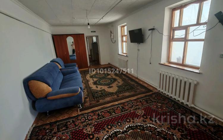 Отдельный дом · 3 комнаты · 120 м² · 4 сот., Бекхожаева 57а за 100 000 ₸ в  — фото 2