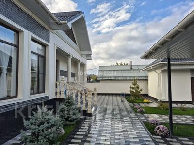 Часть дома · 6 комнат · 270 м² · 8 сот., мкр Малый Самал, Мкр Самал-2 47 — Байтурсынова и улц Мырзабекова за 160 млн ₸ в Шымкенте, Туран р-н