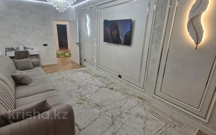 2-комнатная квартира · 70 м² · 4/13 этаж, Есенова 160/3 за 64 млн ₸ в Алматы, Жетысуский р-н — фото 2