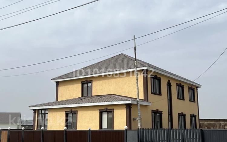 Отдельный дом · 8 комнат · 250 м² · 10 сот., мкр Коктем, 4 проезд 5 за 65 млн ₸ в Атырау — фото 2