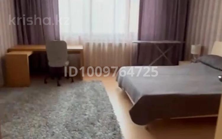 4-комнатная квартира · 151 м², Кошкарбаева за 850 000 ₸ в Астане, Сарайшык р-н — фото 2