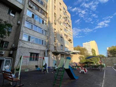 1-комнатная квартира · 32.5 м² · 9/9 этаж, мкр 12 за 12.8 млн 〒 в Актобе