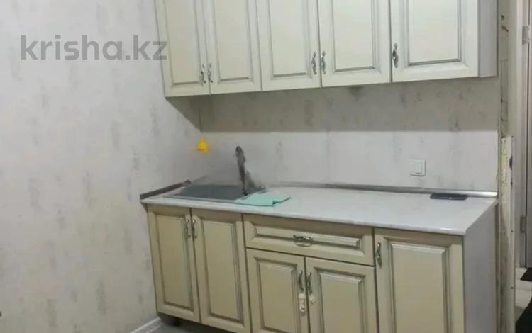 1-комнатная квартира · 40 м² · 1/5 этаж, 32в-й мкр. 12 за 110 000 ₸ в Актау, 18-й мкр  — фото 2
