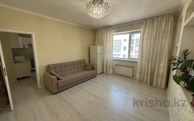 2-бөлмелі пәтер, 60 м², 12/12 қабат ай сайын, мкр Жетысу-1 28а, бағасы: 250 000 〒 в Алматы, Ауэзовский р-н — фото 2