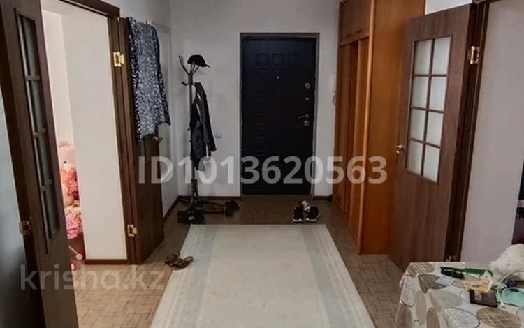 3-комнатная квартира · 85 м² · 7/9 этаж, жилой массив Есет Батыр 25 — Нұр Сити за 27 млн ₸ в Актобе — фото 2