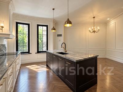 4-бөлмелі пәтер · 154 м² · 1/7 қабат, Мирас ш/а. 157 — Аскарова- Аль-Фараби, бағасы: 180 млн ₸ в Алматы, Бостандыкский р-н