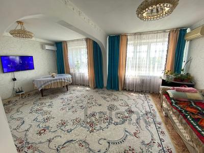 3-бөлмелі пәтер · 83.7 м² · 4/5 қабат, Владимирская 100, бағасы: 21 млн ₸ в Атырау, мкр Авангард-4