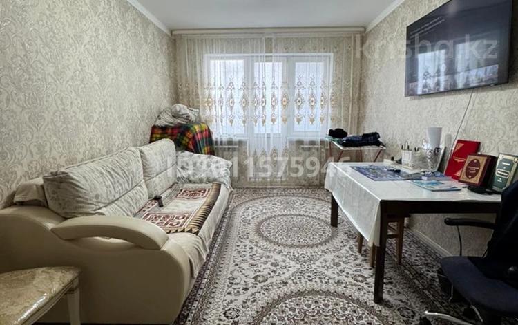 3-комнатная квартира · 61 м² · 2/5 этаж, мкр 5 — По Абулхайыр хана за 15.9 млн ₸ в Актобе — фото 2