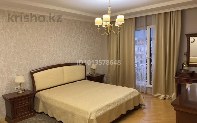 3-комнатная квартира · 130 м² · 6/7 этаж, мкр Мирас, Мкр. Мирас 157 за 800 000 ₸ в Алматы, Бостандыкский р-н — фото 3