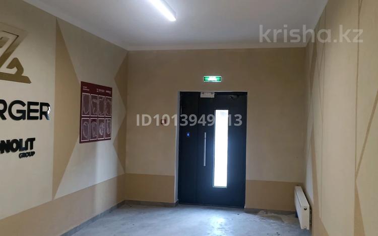 1-комнатная квартира · 37.8 м² · 4/4 этаж, Рахымбаева за 17 млн ₸ в  — фото 9