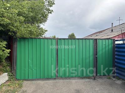 Часть дома · 3 комнаты · 80 м² · 3 сот., Камчатская 12 кв3 — Район Защита за 9 млн ₸ в Усть-Каменогорске