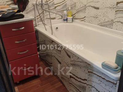 2-бөлмелі пәтер · 40.9 м² · 1/5 қабат, Майкудук, 13й микрорайон 25, бағасы: 110 000 ₸ в Караганде, Алихана Бокейханова р-н