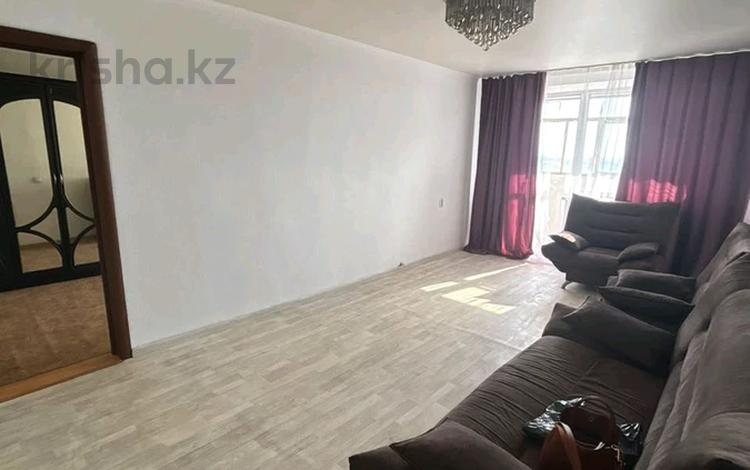 2-бөлмелі пәтер · 54 м² · 12/12 қабат, Жилгородок ш/а., Тургенева 36, бағасы: 12 млн ₸ в Актобе, мкр Жилгородок — фото 2