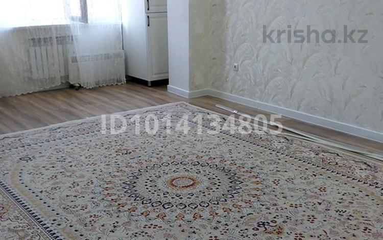 1-бөлмелі пәтер · 50 м² · 6/7 қабат, 17-ш/а. 106, бағасы: 10 000 ₸ в Актау, 17-й мкр — фото 2