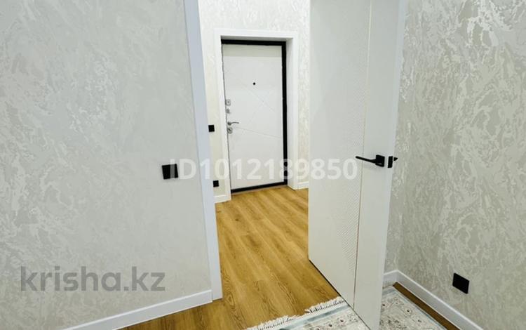 2-бөлмелі пәтер · 56 м² · 6/10 қабат, 20-й мкр 43, бағасы: 18 млн ₸ в Актау — фото 9