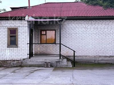 Отдельный дом · 4 комнаты · 73 м² · 6 сот., Толстого за 14 млн 〒 в Семее