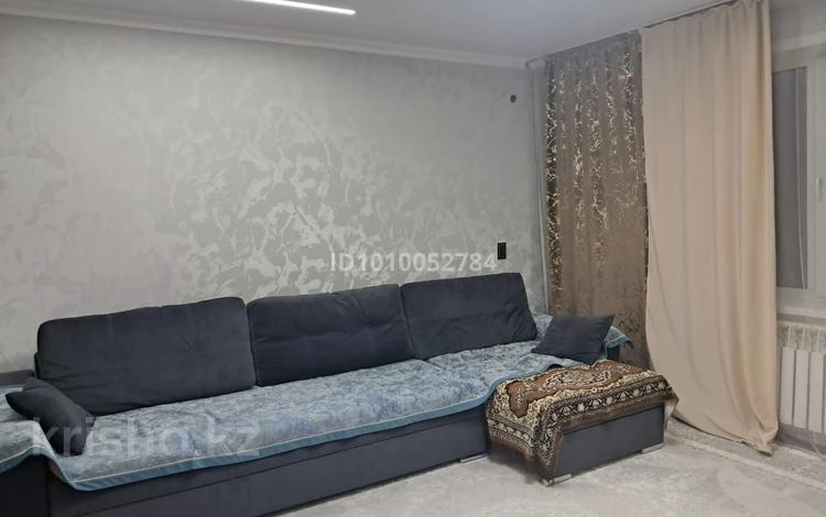 2-бөлмелі пәтер · 54 м² · 1/5 қабат, Турксибская, бағасы: 25 млн ₸ в Семее — фото 2