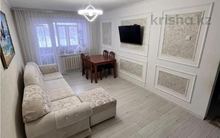 2-комнатная квартира · 44 м² · 2/5 этаж, Майкудук, 15й микрорайон за 11 млн ₸ в Караганде, Алихана Бокейханова р-н — фото 2