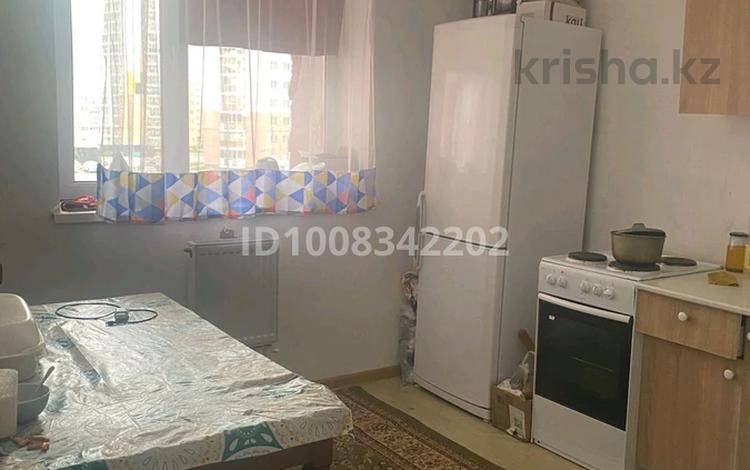 1-комнатная квартира · 40 м² · 2/16 этаж, мкр Юго-Восток момышұлы 28 за 130 000 ₸ в Караганде, Казыбек би р-н — фото 2