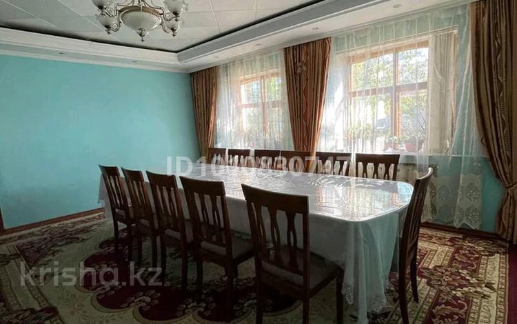 Отдельный дом · 4 комнаты · 105 м² · 16 сот., 2 переулок Кустанай 12/2 — Корзинка магазин за 27 млн ₸ в Таразе — фото 2