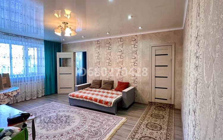 2-комнатная квартира · 55 м² · 1/4 этаж, Жансугурова — Биржан сал за 10 000 ₸ в Талдыкоргане — фото 9