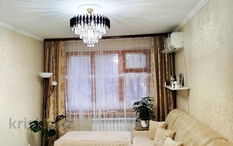 1-бөлмелі пәтер · 40 м² · 1/5 қабат, проспект Алии Молдагуловой, бағасы: 13.5 млн ₸ в Актобе — фото 2
