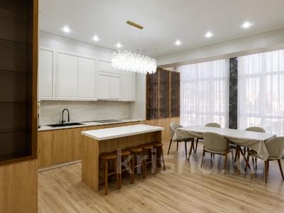 3-бөлмелі пәтер · 165 м² · 7/13 қабат, 16-ш/а. 85, бағасы: 80 млн ₸ в Актау, 16-й мкр 