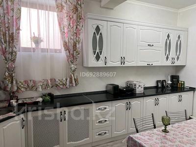 Отдельный дом • 6 комнат • 180 м² • 6 сот., Ауезова за 61 млн 〒 в Талдыбулаке