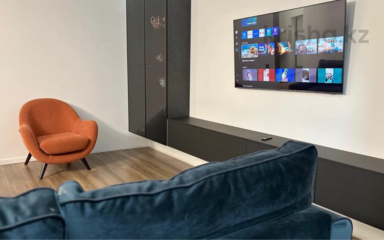 2-бөлмелі пәтер · 90 м² · 1/5 қабат, Тукая 53, бағасы: ~ 44 млн ₸ в Уральске — фото 159