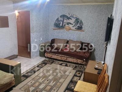 2-комнатная квартира · 46 м² · 1/5 этаж, мкр Новый Город, Б.Жырау 50 за 16.5 млн ₸ в Караганде, Казыбек би р-н