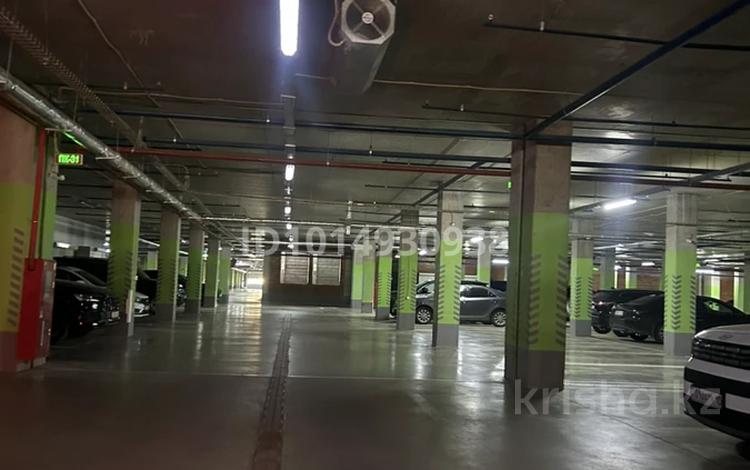 Паркинг · 20 м² · Жанибек Керей Хана 50 — Альфараби 1/1 за 5.5 млн ₸ в Астане, Есильский р-н — фото 2