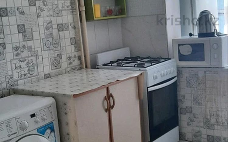 2-комнатная квартира · 50 м² · 3/5 этаж, 16-й микрорайон, 16-й микрорайон — Хилтон, каусар, 39 школа за 150 000 ₸ в Шымкенте, Аль-Фарабийский р-н — фото 2