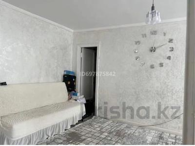 2-комнатная квартира, 51 м², 2/3 этаж, Достык 16/2 — Акимат, рынок, мечеть, школа, садик за 6 млн 〒 в Приозёрске